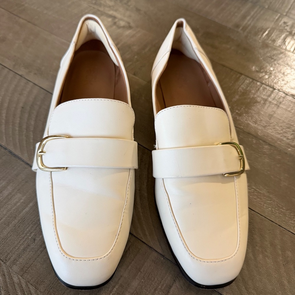 Nordstrom Rack Kalissie Cream Buckle Loafers Square Toe Work Flats Size 9M - Picture 2 of 7